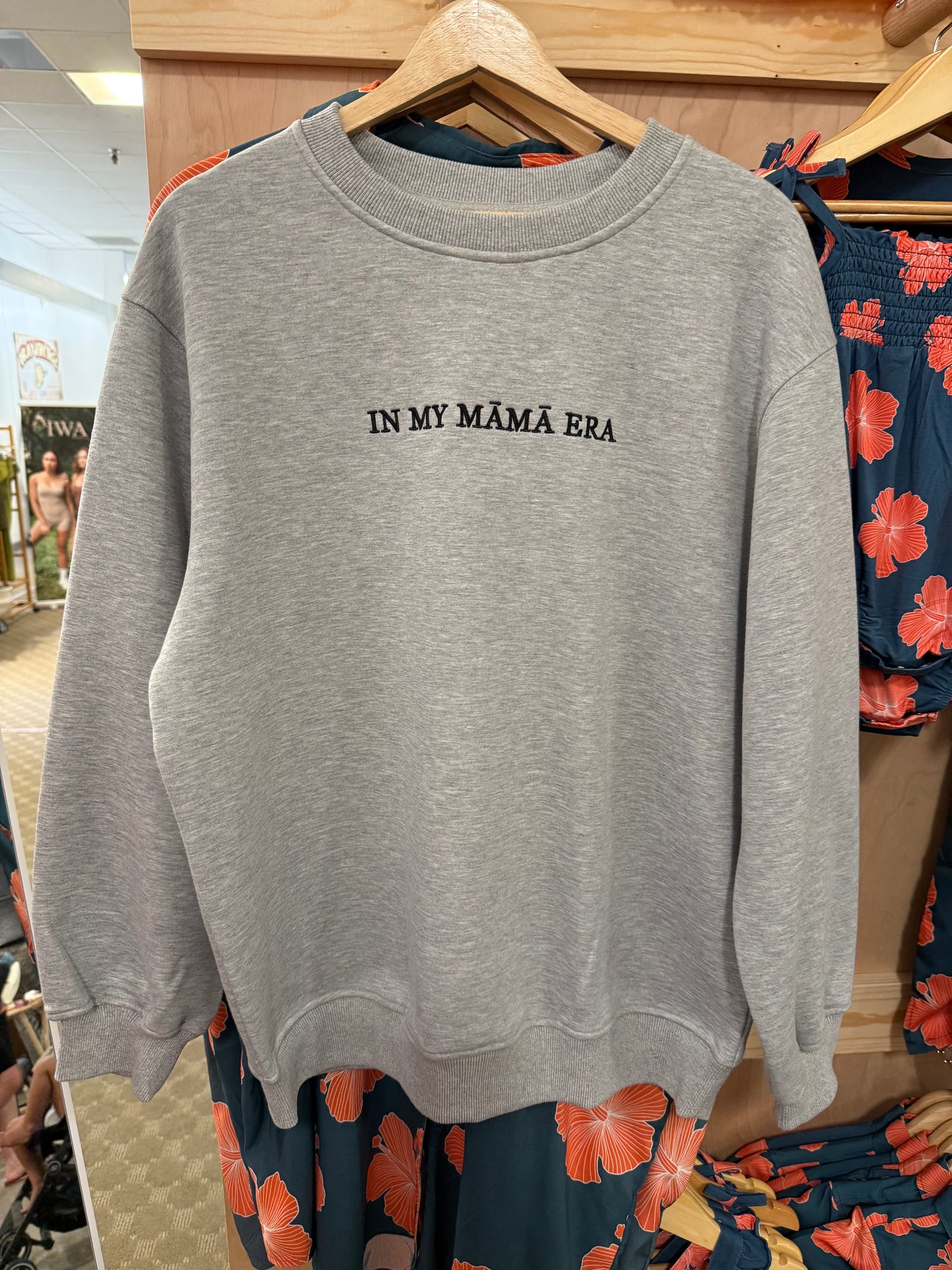 IN MY MĀMĀ ERA Sweater